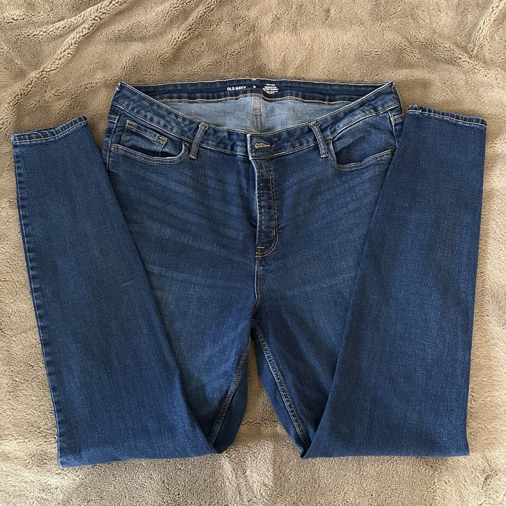 Women’s size 18 dark skinny jeans